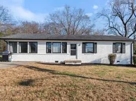 Franklin Retreat - Sleeps 4