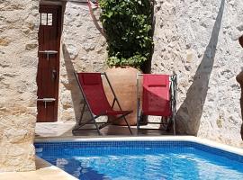 Casa Sastre Segui, hotel v destinaci Patró