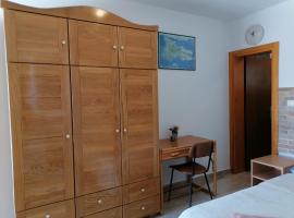 Maslenik, hotel in Krk