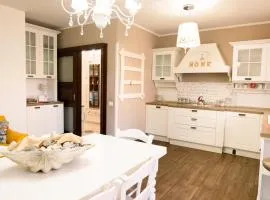 Marconi House - Appartamento in zona centrale 2-Bedr a Termini Imerese