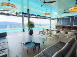 14 Mossaz skypool 5mins to 1U and Ikea atEmpire City by Light House