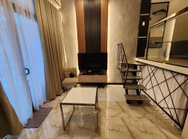 The Loft Unit 5，位于达沃市的带停车场的酒店