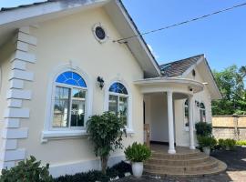 Entire Family home, cottage in Zanzibar City