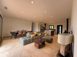 Chez Claudine & Adrien, hotel em Figari