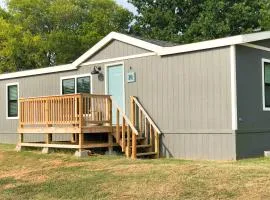 Lakefront Dockside Cabin - 35