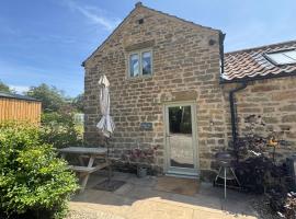 Bank Top Barn Double Bedroom Self-catering 2 guests, hotel em Pickering
