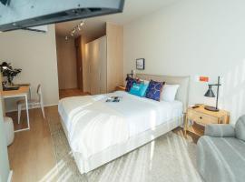 Fuji By Xtay Florianópolis - Estúdios aconchegantes e completos no Centro Sul, hotel in Florianópolis