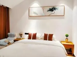 One house Art Hotel