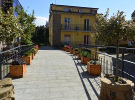 Pavia Ostello, hotel a Pavia