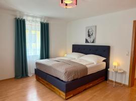 Mc Home Romantisches und großes Apartment mit Terrasse EG D01 in Dobl bei Graz, self catering accommodation in Dietersdorf