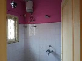 arushi home stay
