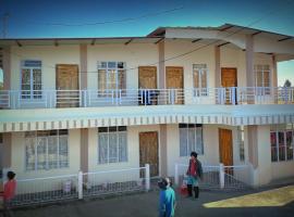 John Myrthong Homestay – hotel 