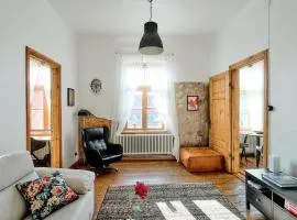 Your Lutsu Apartment Lux Retro Prime Spot
