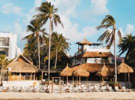 Hotel Casa Colibri, hotel v destinácii Playa del Carmen