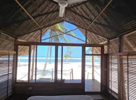 Banja Amani Lodge Mafía Island