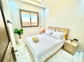 Budget Studio in Prime Central Ideal for Travelers
