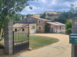 Gite le 1935, hotel i Saint-Sylvestre