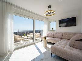 Two-Bedroom Apartment Dominik, hotel in Mandre