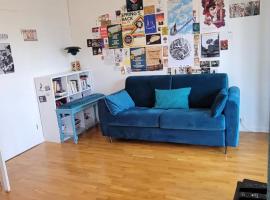 Studio lumineux 31m2 - Terrasse - Accès rapide Paris, Hotel in Issy-les-Moulineaux