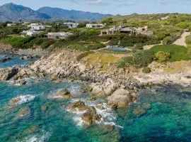 Pedra - Seaside & pool villa in wild Mediterranean