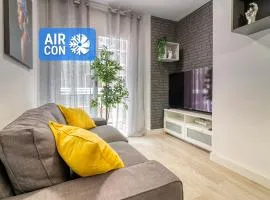 Cozy main square and beachfront 3-bedrooms apartment