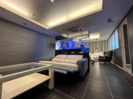 HOTEL felice Osaka Itami Airport - Vacation STAY 54193v, hotel in Toyonaka