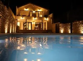 Can Olivera Lujo rural con piscina climatizada