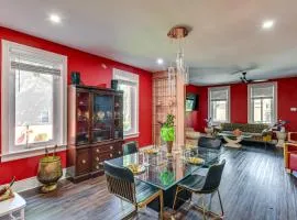 Walkable Neighborhood Updated Morton Home!