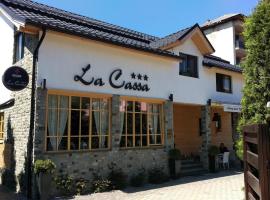 Pensiune Restaurant La Cassa, alloggio in famiglia a Vişeu de Sus