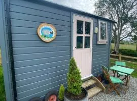Wooly Huts Grey