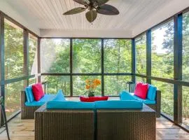 Golf and Hike Home with Resort Perks in Hedgesville