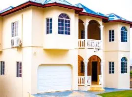 Comfortable 1 bedroom with bath
