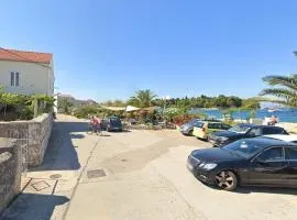 Apartments by the sea Preko, Ugljan - 24691