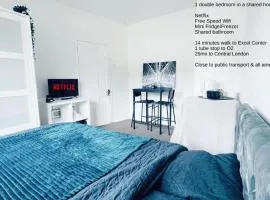 Cozy Room - O2 & Excel Center
