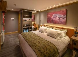 Viesnīca Wood Hotel pilsētā Gramadu