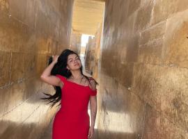 Pyramids Middle East stay&tours, hotel en El Cairo