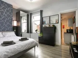 Stylish Luxury Leicester Studio near City Centre!