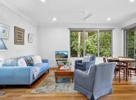 Quiet Ninderry Cottage with Peaceful Rural Outlook