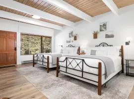 Timberline Retreat CN Lodge #3
