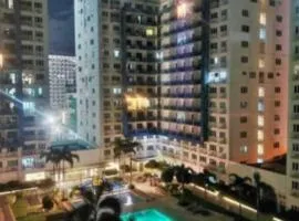 2-BR CONDO Staycation Sea Residence -Kharen
