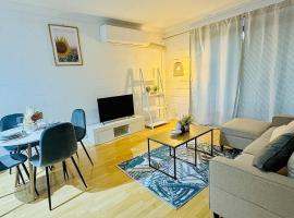 *Charming 2BR Retreat in Heart of Southern Bliss, hotel v destinaci Albury