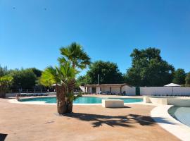 MOBIL HOME 6 Places - CLIMATISE, hotel v destinaci Aureilhan