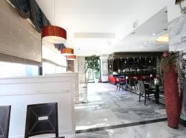 Metro Tourist Hotel Cheonan