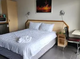 Jopen Motel Unit 5