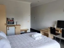 Jopen Motel Unit 4