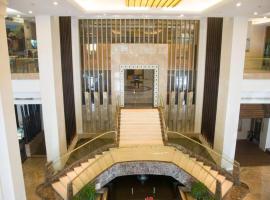 Qingdao Royal Garden Hotel, ξενοδοχείο σε Jimo