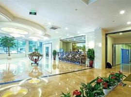 GreenTree Inn HuZhou AnJi YingBin Avenue Express Hotel, hotel v destinaci Huangshu