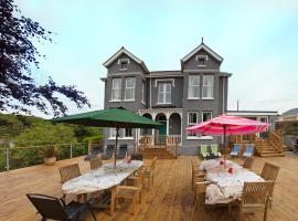 Bryn Berwyn Country House, hotel v destinaci Aberporth