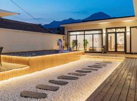 Beijing Meet the Mountain Boutique Guesthouse, villa en Zhangshanying
