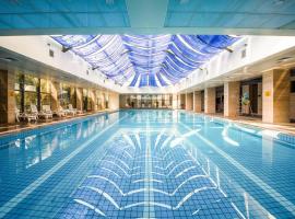 Hotel Ramada Plaza Hangzhou Xiaoshan，杭州杭州蕭山國際機場 - HGH附近的飯店